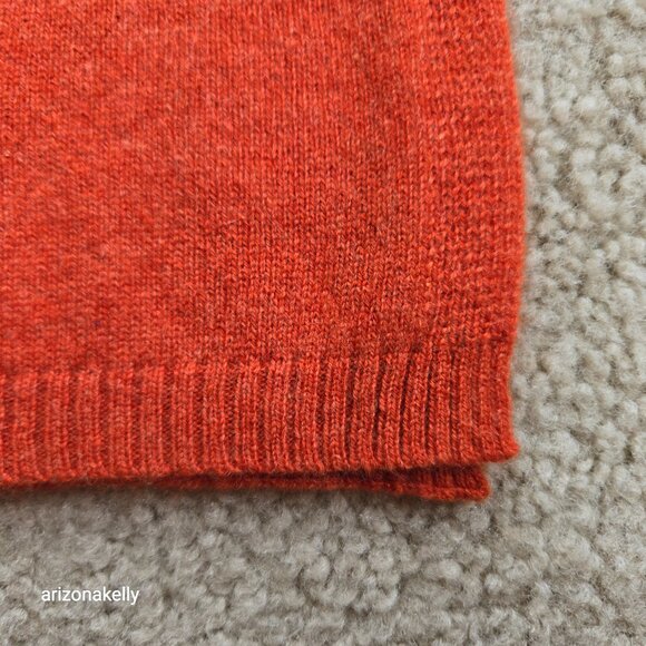 NWOT Club Monaco Cashmere Knit Scarf Orange Pumpkin - Picture 4 of 13